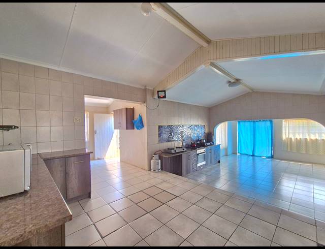 3 BEDROOM HOUSE FOR SALE IN DALVIEW